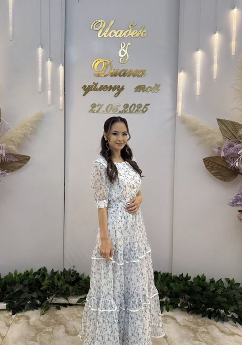 Платье 42 размер .