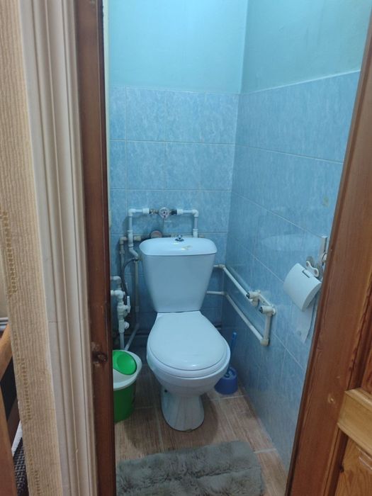 Yunisobot 9.  Oilaga