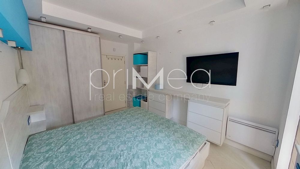 Продава се Тристаен апартамент в Бургас, Център - 74 кв.м за 3041 €/кв.м - Снимка #4