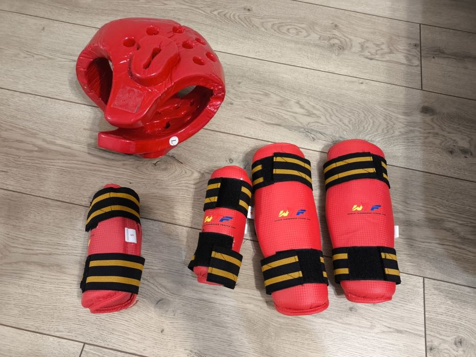 Защитный комплект кикбокс