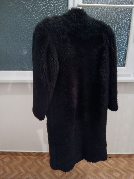 Зимно дълго палто