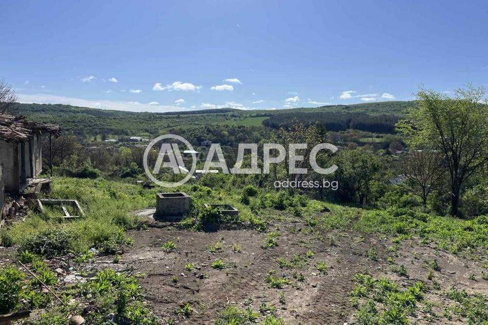 Продава се Къща в с. Балкански, Област Разград - 60 кв.м за 383 €/кв.м - Снимка #3