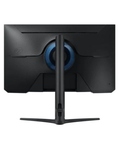 Геймърски компютър сетъп RX 9070XT Ryzen 7800x3d Razer Viper V4 Pro Razer Huntsman v3 Pro