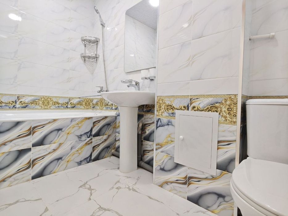 Продажа 2х ком квартира 60м2 ор: Гарант Банк школа-60 метро Ойбек! сша