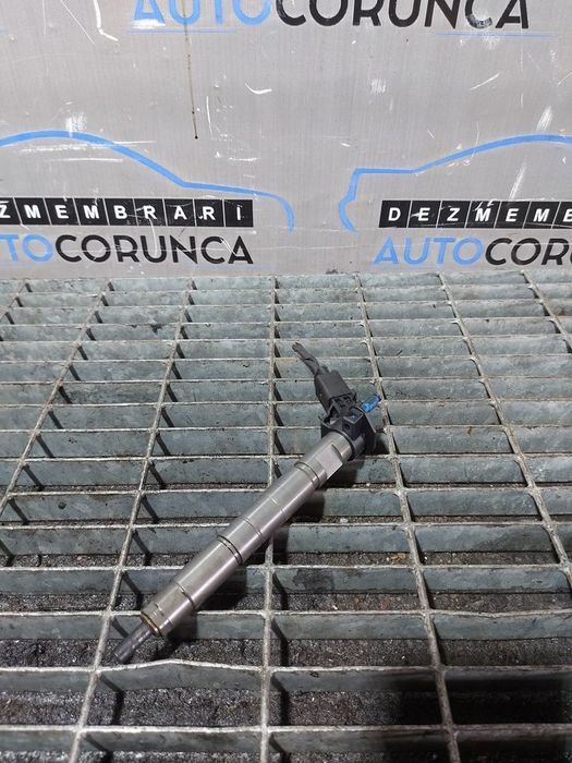 Injector Kia Sorento II 2.2 D 2009 - 2015 197CP D4HB (692) Diesel 0986435420