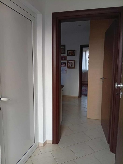 Продава се Къща в Тутракан - 285 кв.м за 743 €/кв.м - Снимка #5