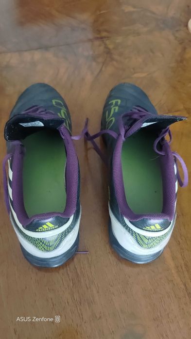 Футболни обувки стоножки Adidas F50 номер 42.5