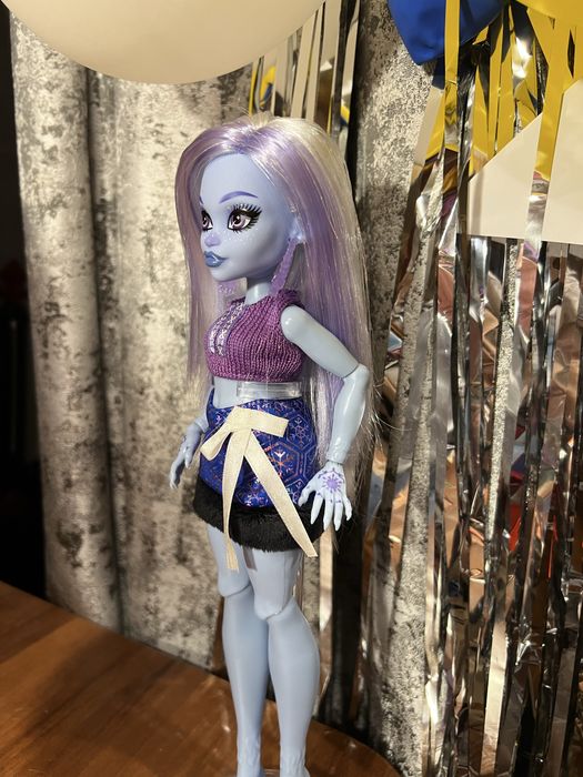 Продам куклу Монстер Хай, Эбби Боминэйбл Monster High
