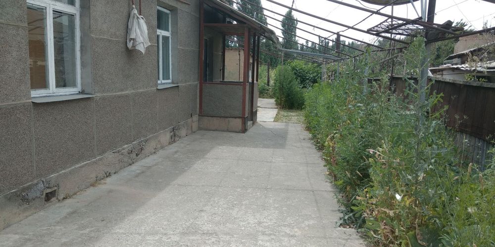 Майский  үй сотилади