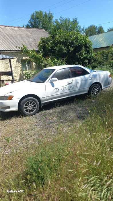 Toyota Mark ll (2)