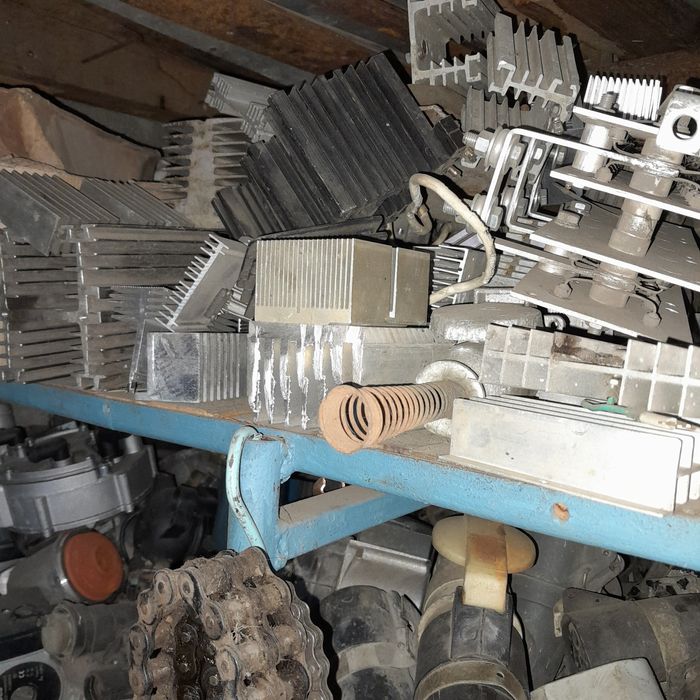 Tablouri electrice,axe circular lampadar din bronz