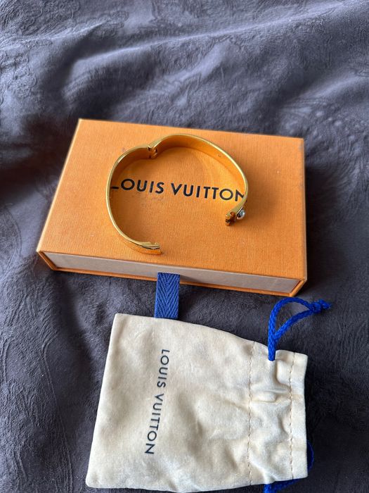 Louis Vuitton Гривна