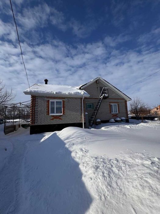 Продам 4 ком. дом в Юбилейном, 1992 г.п. 106 кв. 17 соток 30 млн Торг