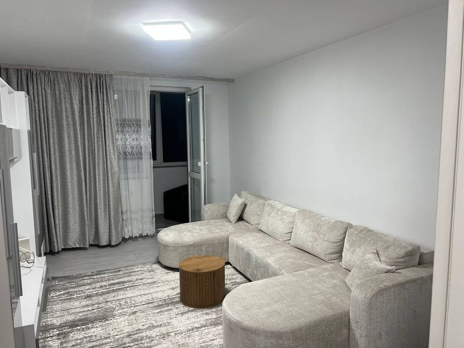 Chirie Ap 2 Camere decomandat 54mp renovat Nou Mobilat toate utilitatile Octav Onicescu et 4 zona mai sus de Biserica Roseti 350Eur