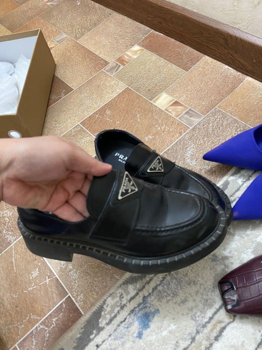 Женские туфли, кроссовки