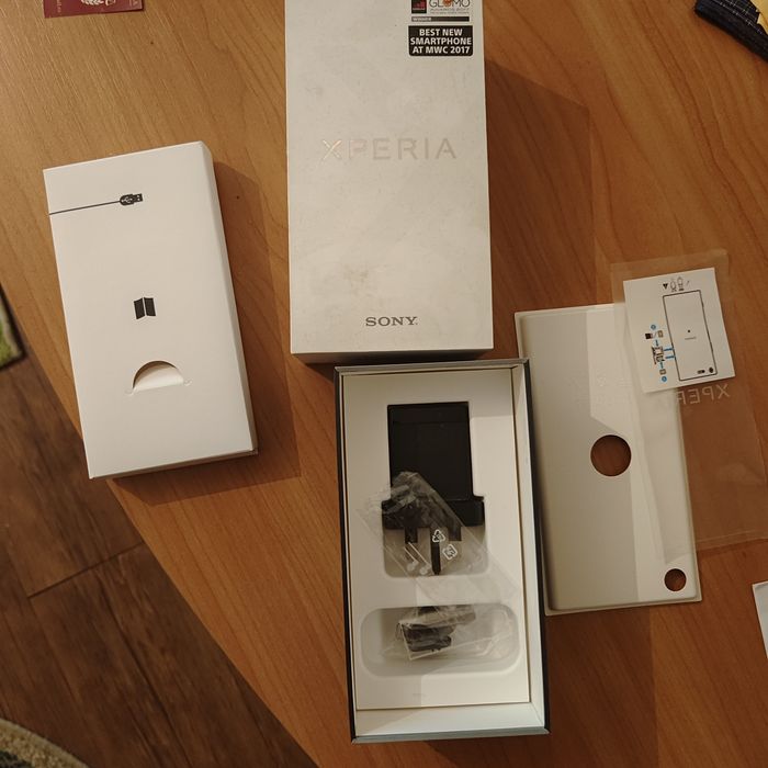 Продам Sony Xperia Premium
