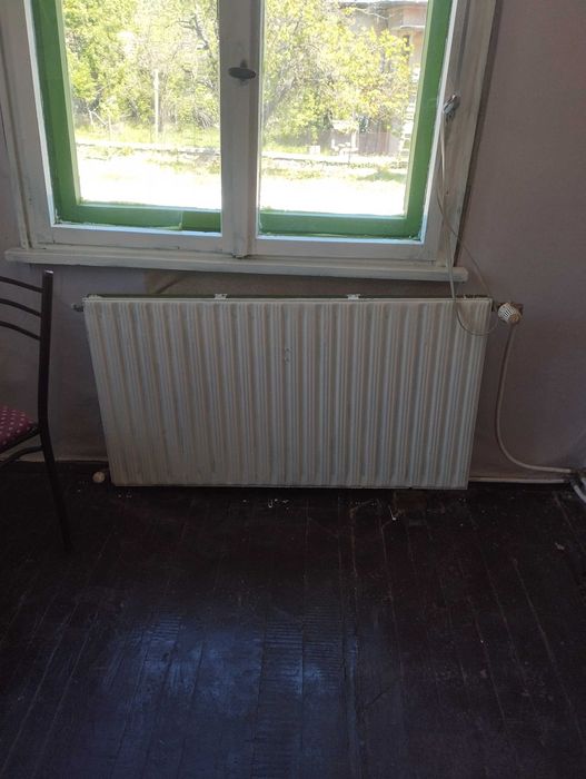 Здравейте, продавам камина с 5 радиатора
