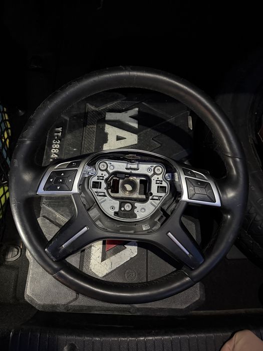 Volan w212/w204 cu padele si airbag