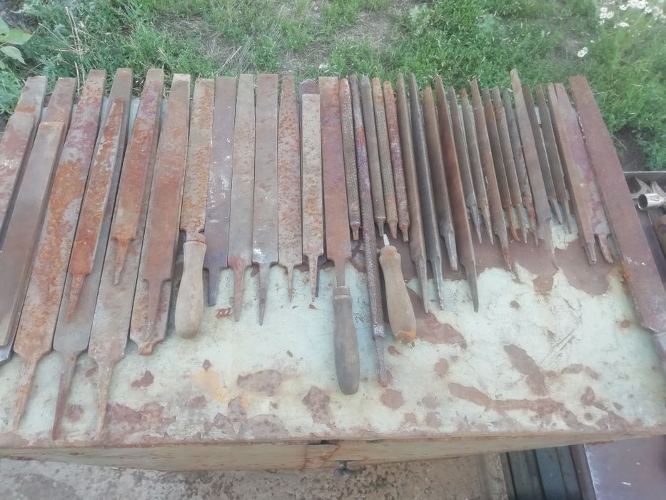 Продам разные напильники.