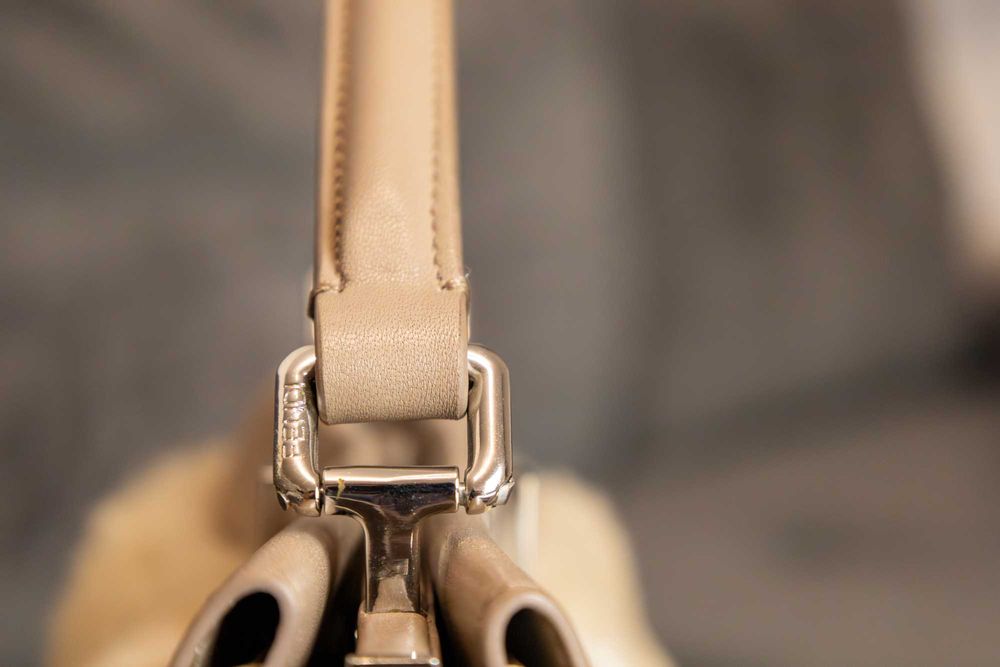 Чанта! РЯДЪК МОДЕЛ: Fendi Peekaboo от естествена кожа с косъм (8BN293)