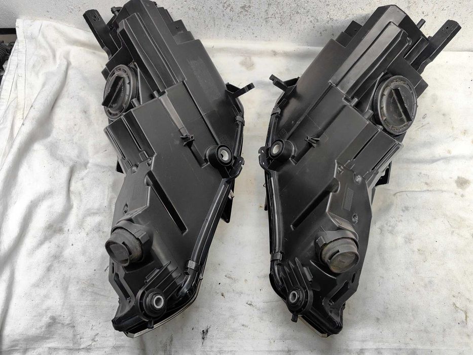 Оригинални  фарове  Ауди А4 Б9  Audi A4 B9 Bixenon