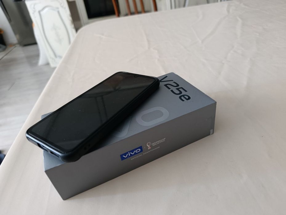 vivo v25e телефон