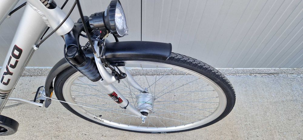 Алуминиев дамски велосипед CYCO колело 28"