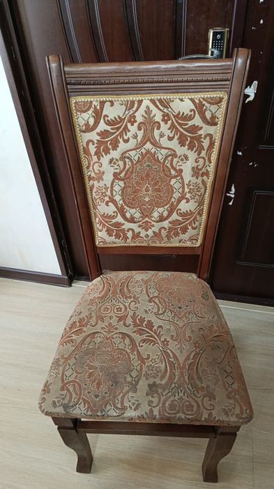 Стол стулья на 12 персон