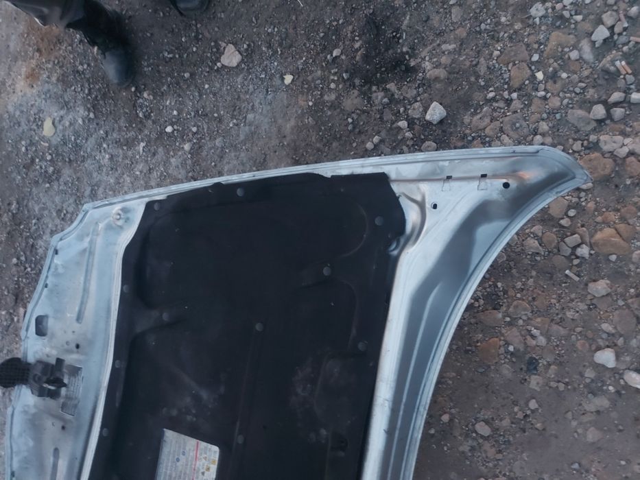 Оригинален капак за Алфа Ромое 147