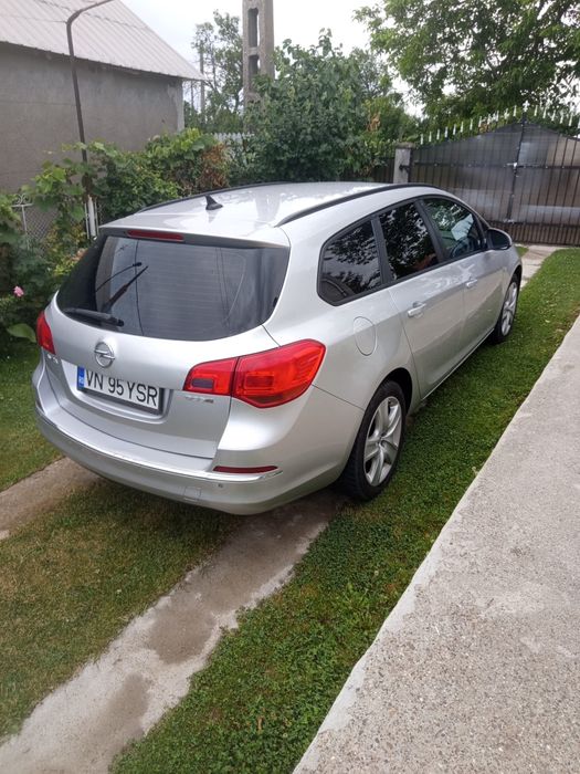 OPEL Astra 2013 — imagine 2