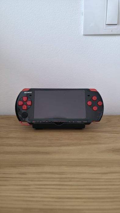 Sony PSP 3000, Modat, 550 jocuri, consola 9 în 1, editie God of War