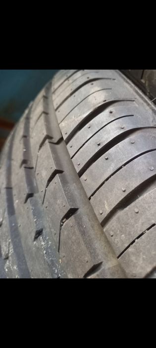 Продам шины  MAXXIS 195/55 R15