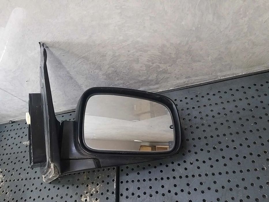 Oglinda electrica dreapta kia sorento 1 jc a045988 e11015754