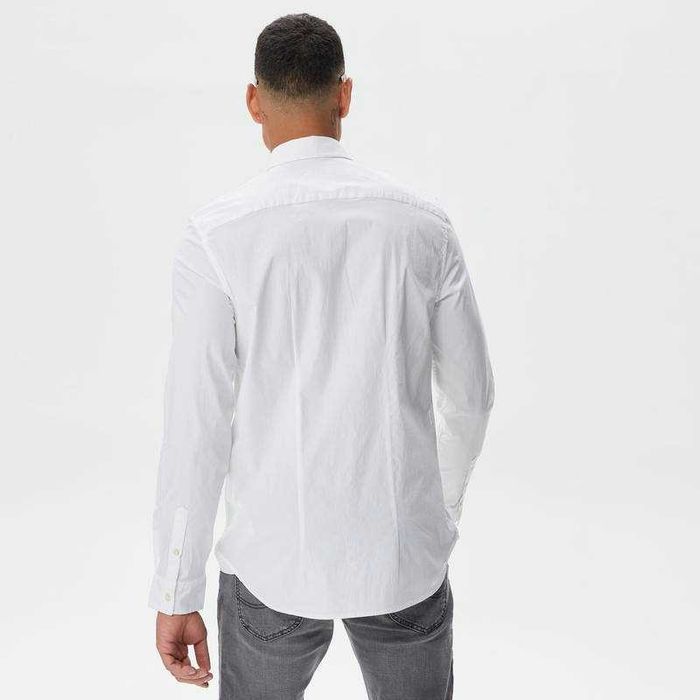 Белая мужская  рубашкa Guess XXL