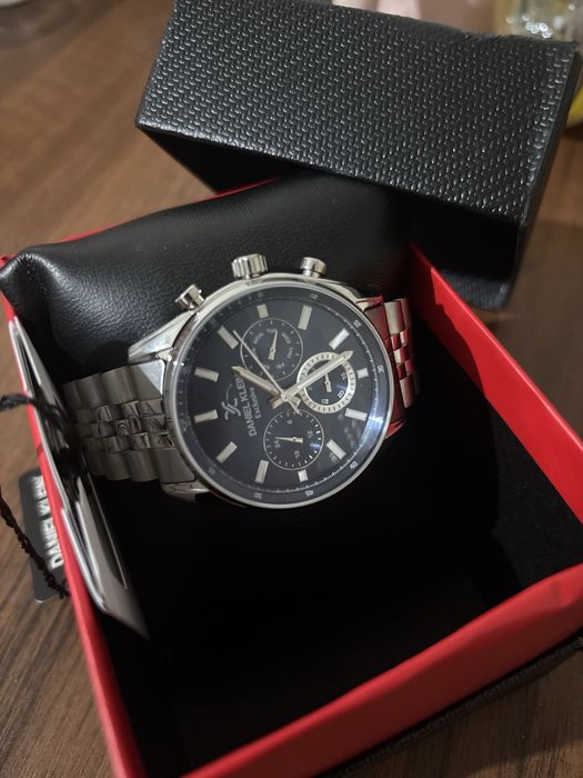 Новый мужской часы