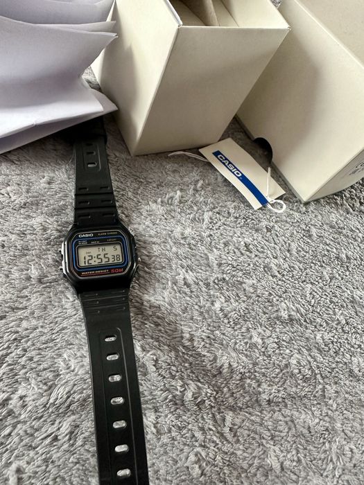 Casio Collection W-59-1VQES Часовник