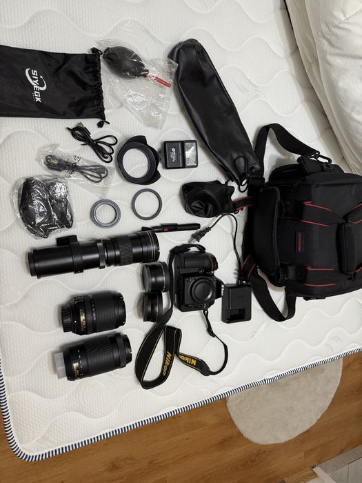 Nikon D7500 Фотоапарат с 3 обектива и екстри