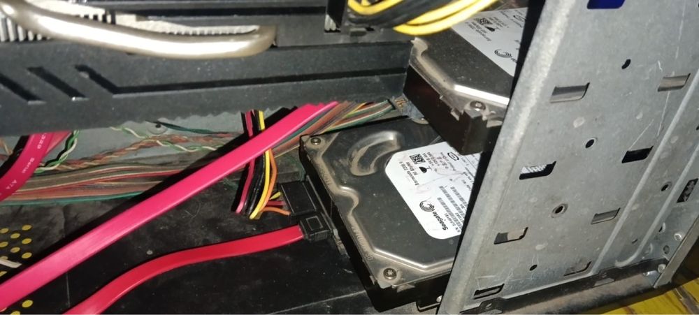 Продам компьютер срочно