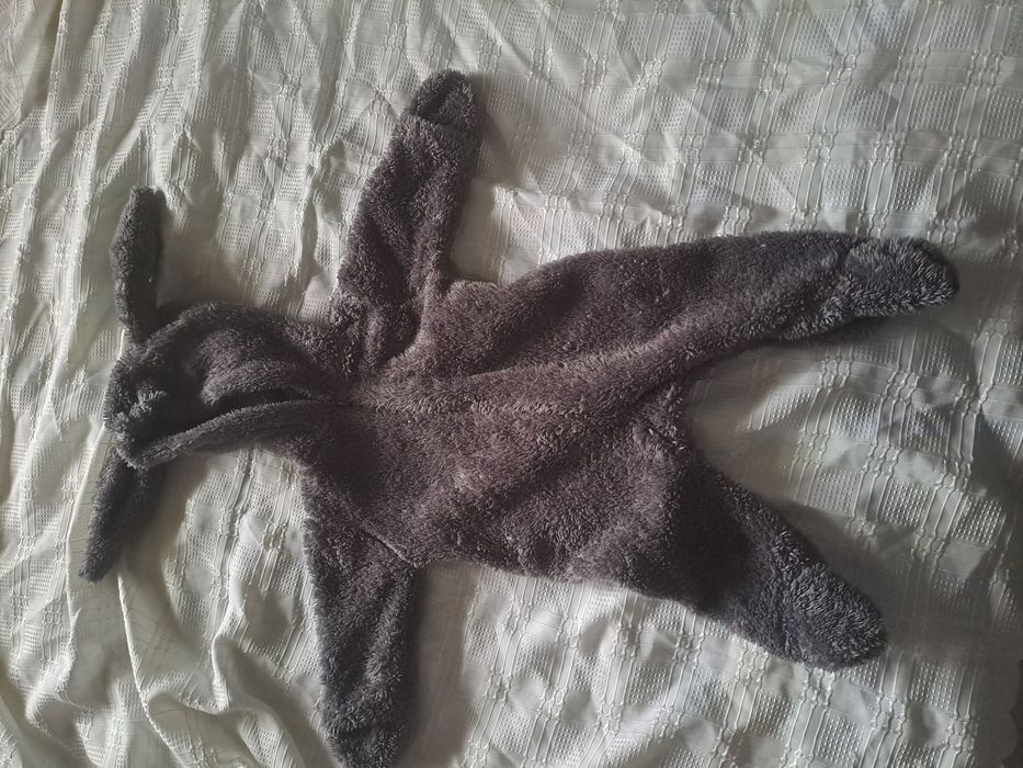 Бебешки плюшен гащеризон