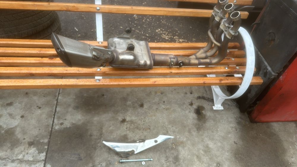 Suzuki Gsx-s 1000 изпускателна система