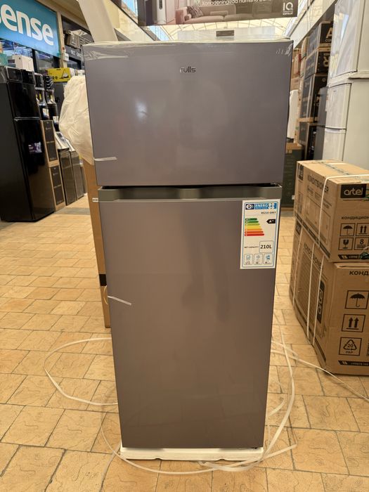 Xolodilnik Rulls 210B/S