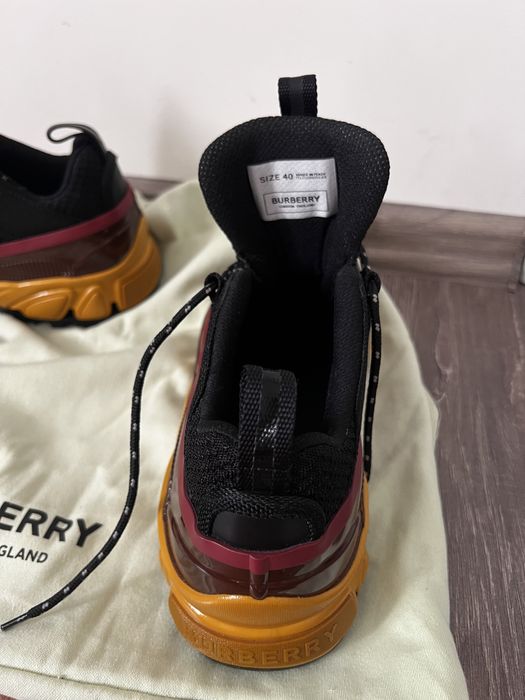 Snekers Burberry noi, unisex, marimea 40