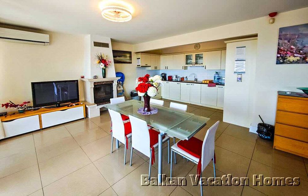 Просторна луксозна къща в Боровец близо до Варна