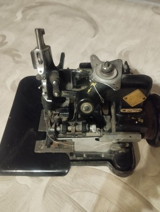 Оверлок трёх ниточный