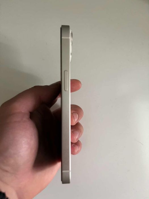 Iphone 13 256GB 100% капацитет на батерията