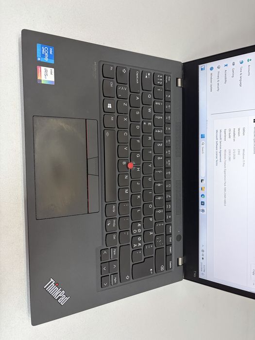Lenovo ThinkPad T14s Gen2, Core I5-1145G7, SSD 256,RAM 16 GB