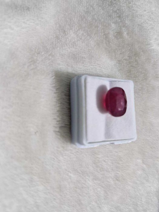Natural Ruby (Натуралний рубин)
