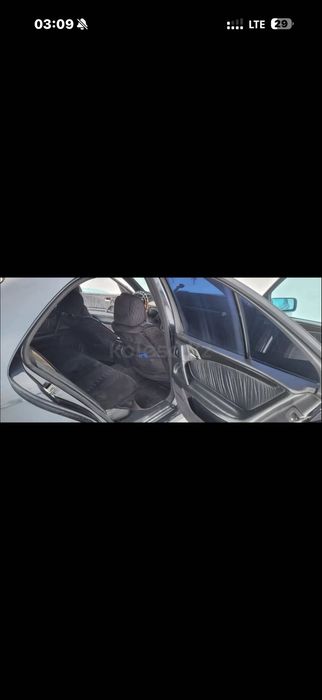 Продам машину мерседес w210