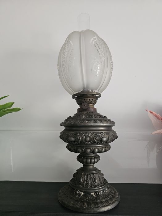 Lampa Hugo Sneider