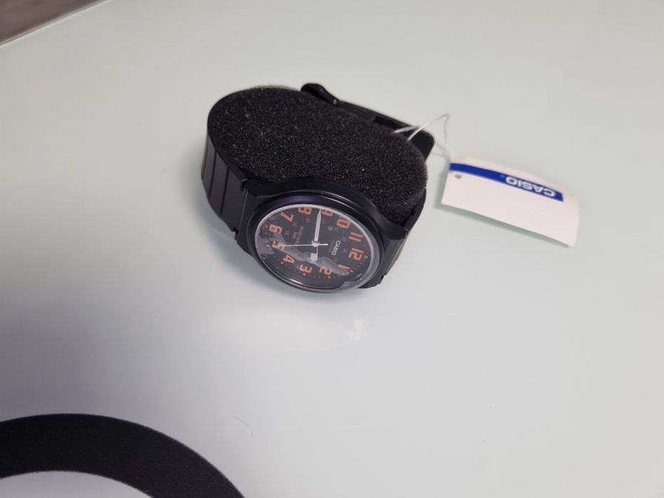 Ceas CASIO nou!!!